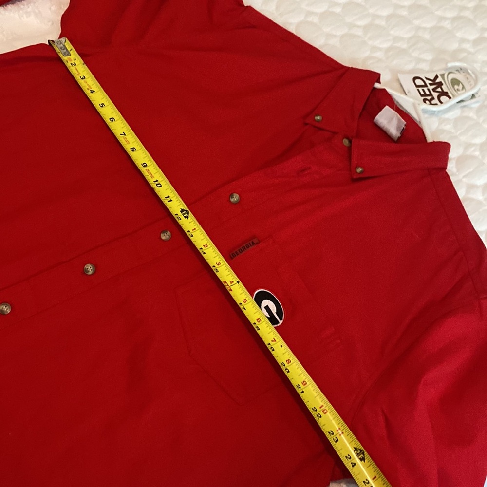 NWT - Red Oak - Collegiate licensed /Georgia -button down - Picture 8 of 14
